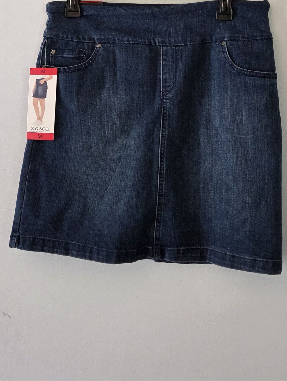 S.C. & CO. Pull-On Dark Blue Denim Skirt Size M
